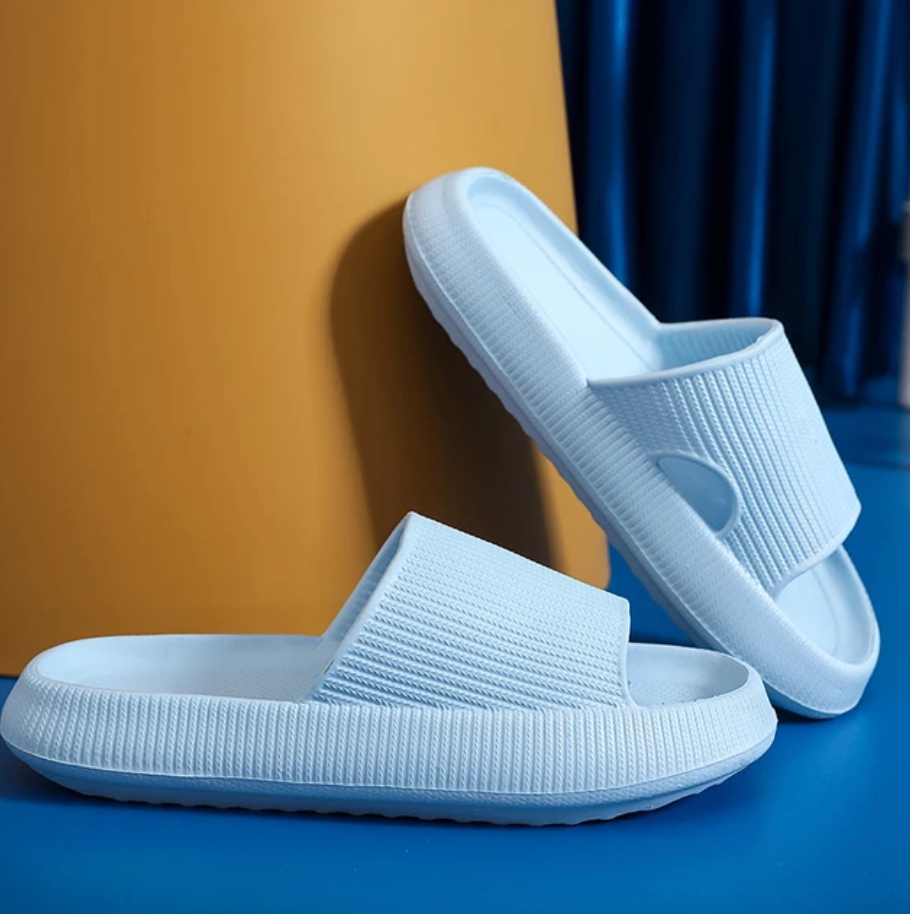 GR | Soft, comfortable beach slippers