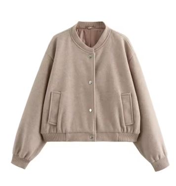GR | Short women's jacket - Stylish and casual jacket with an elegant cut