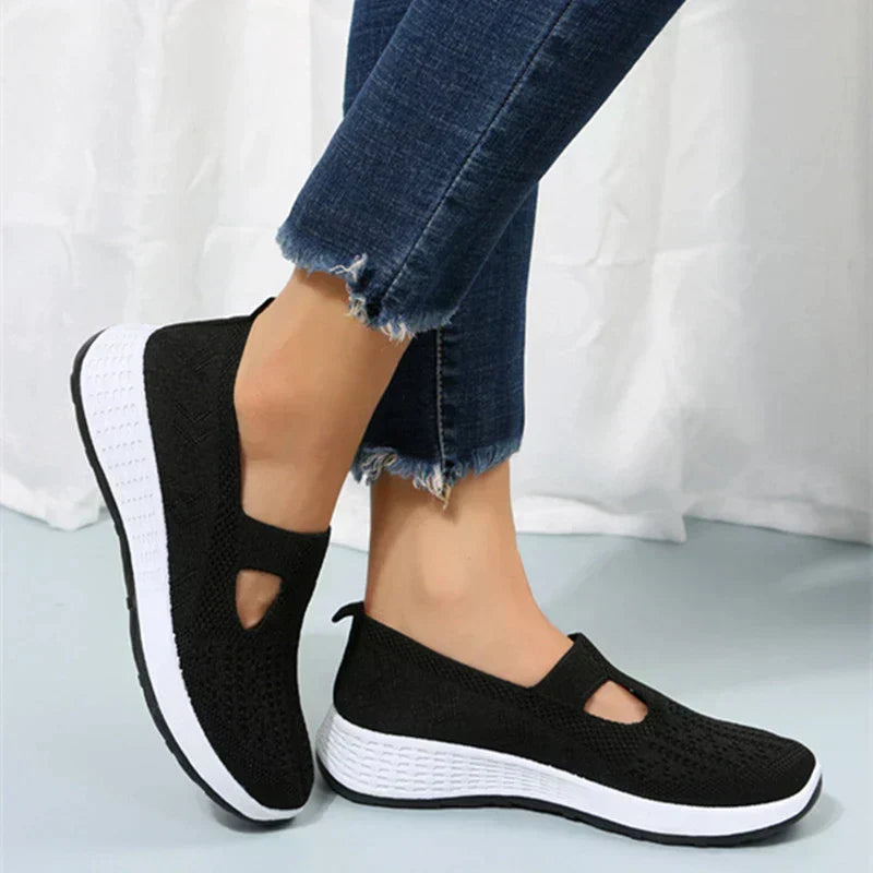 GR | Orthopedic shoes made of mesh