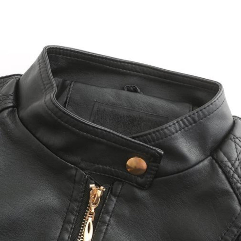 GR | Elegant leather jacket for women