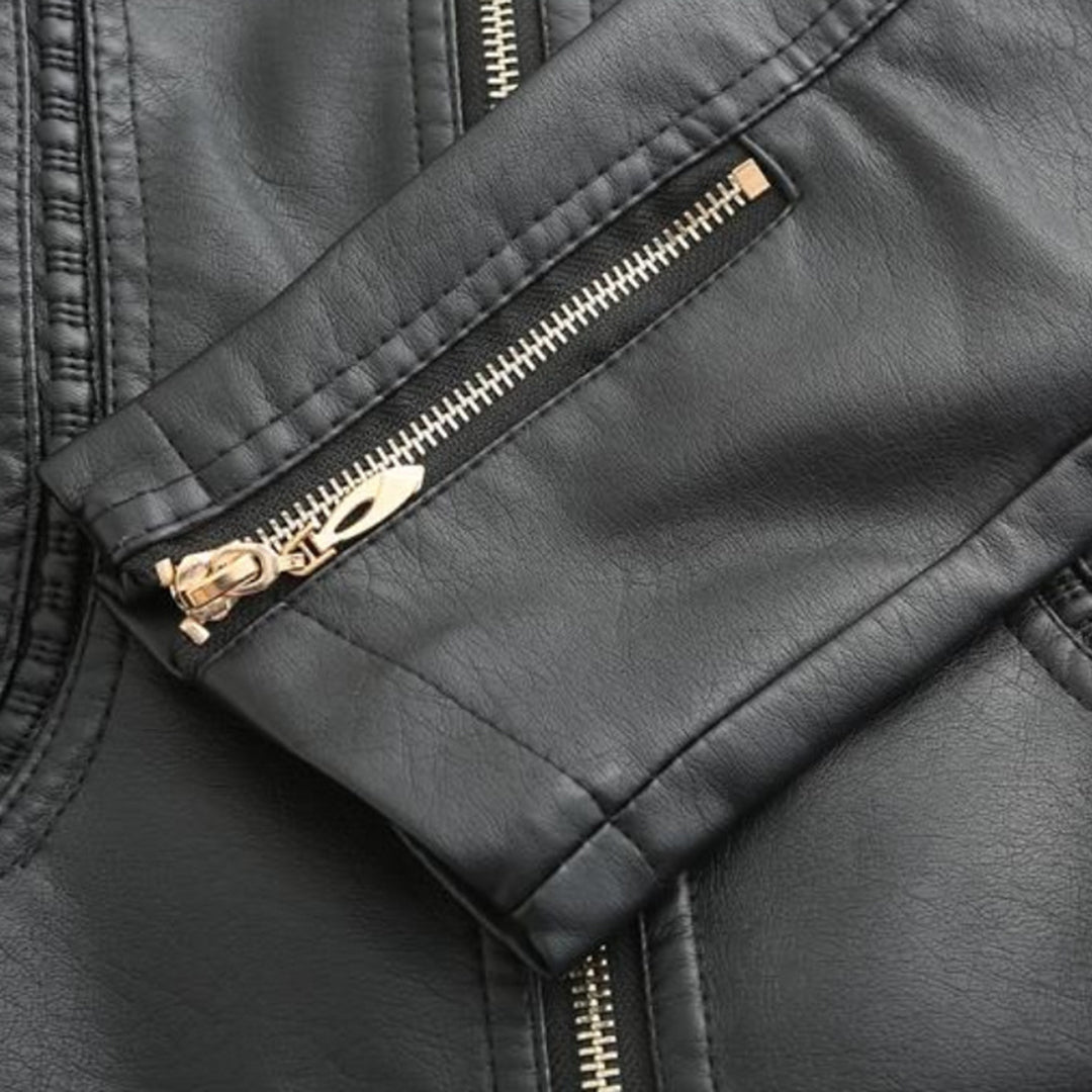 GR | Elegant leather jacket for women