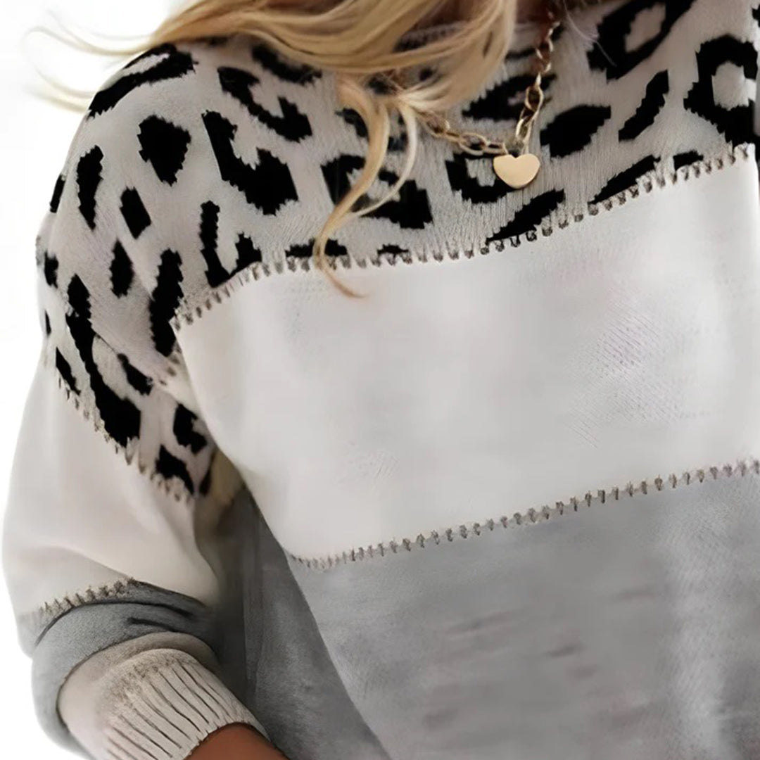 GR | Women's Leopard Print Sweatshirt - Stylish and Comfortable