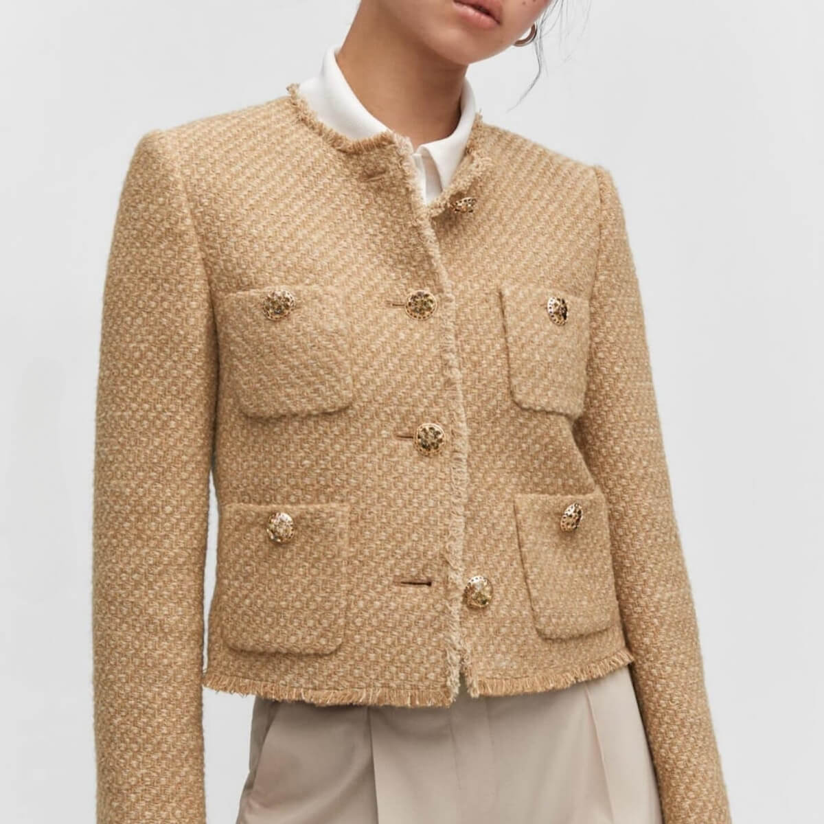 Luxurious tweed short jacket