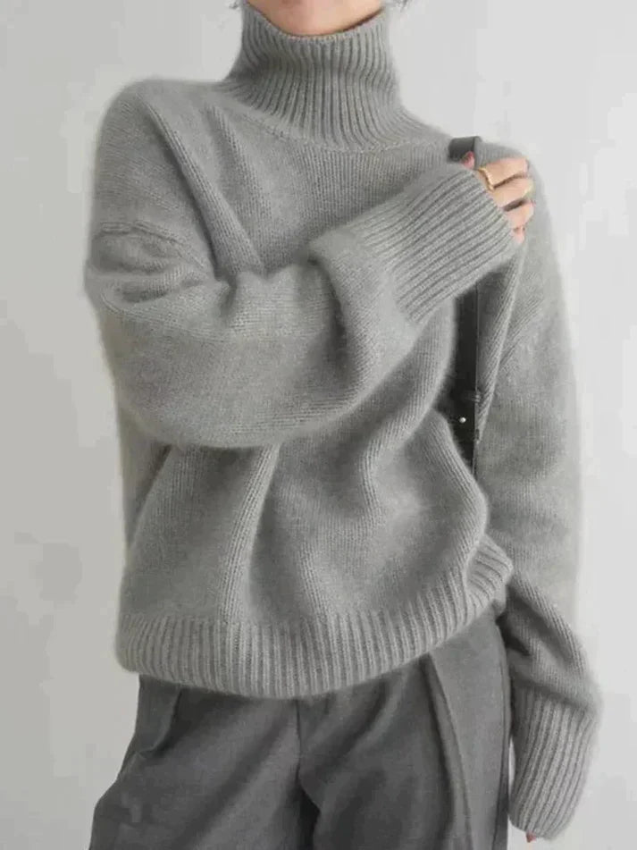 GR | Elegant turtleneck sweater made of cashmere