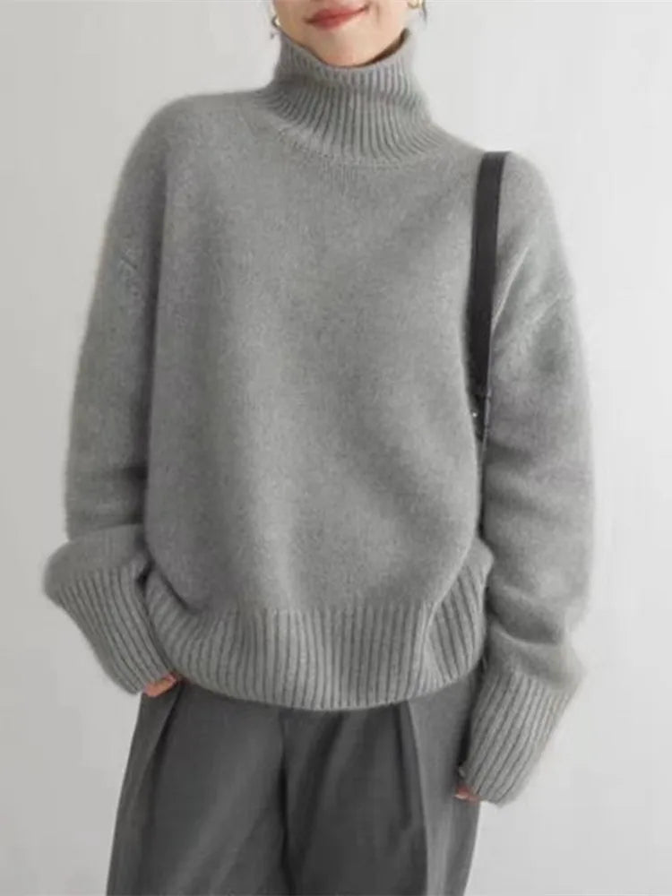 GR | Elegant cashmere turtleneck sweater for women