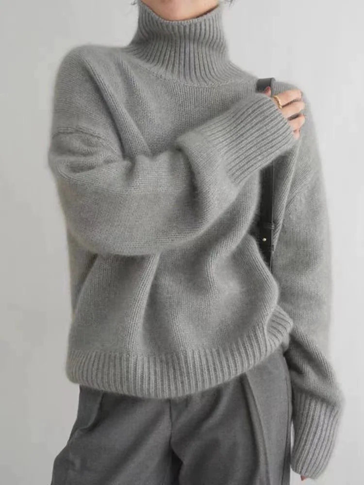 GR | Women's cashmere turtleneck sweater