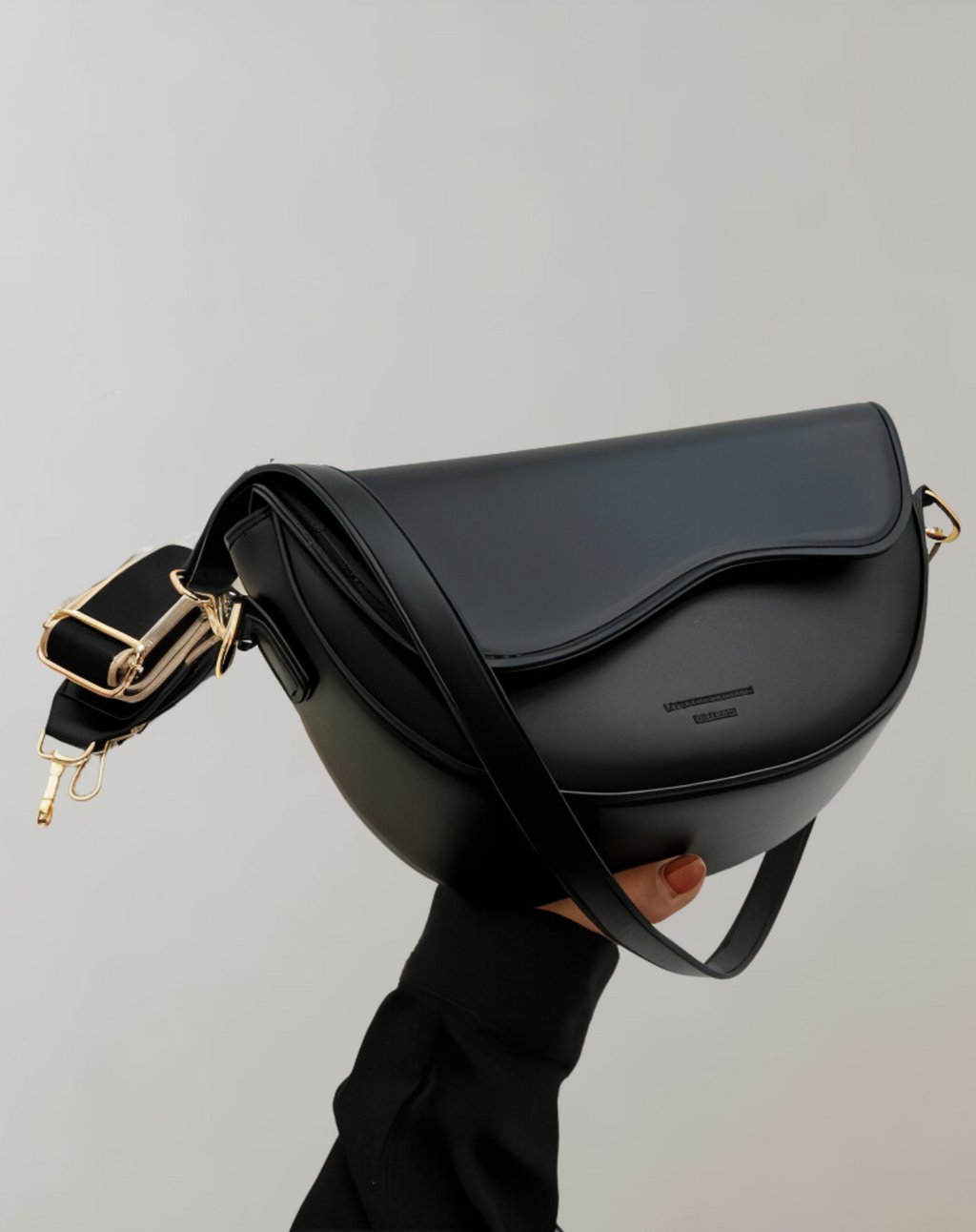 GR - Vegan Leather Crossbody Bag for Women | Fashionable Bag