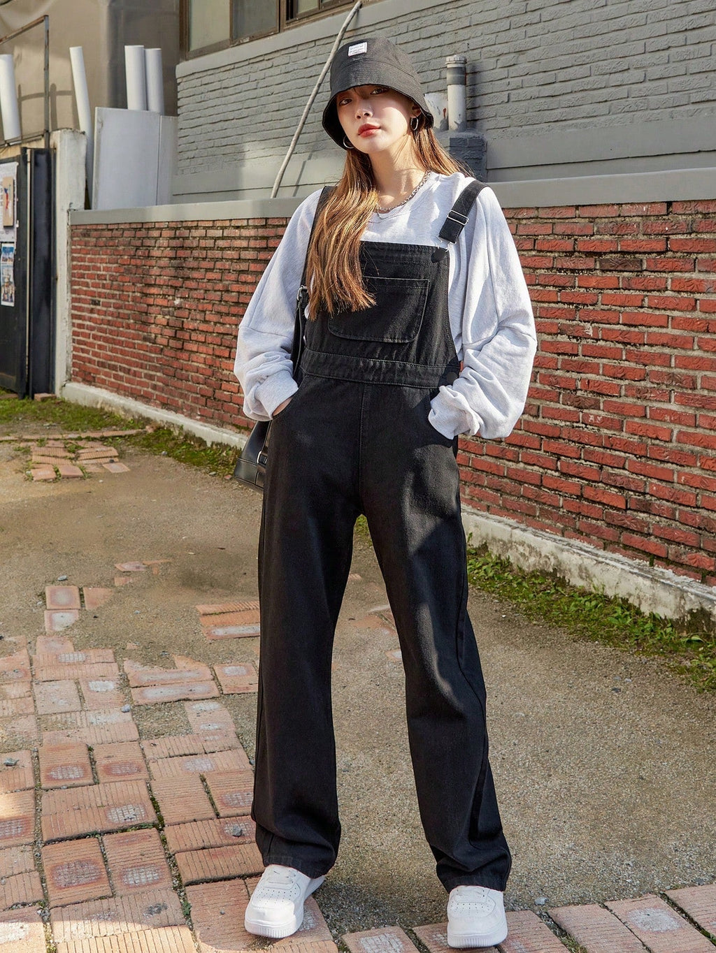 GR | Slanted pocket denim dungarees without sweatshirt 