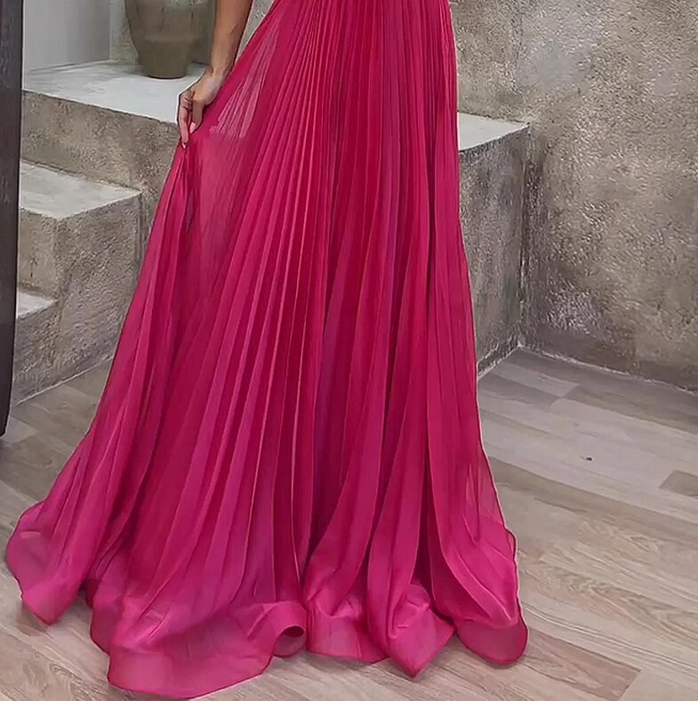 GR | Evening dress with a glossy finish