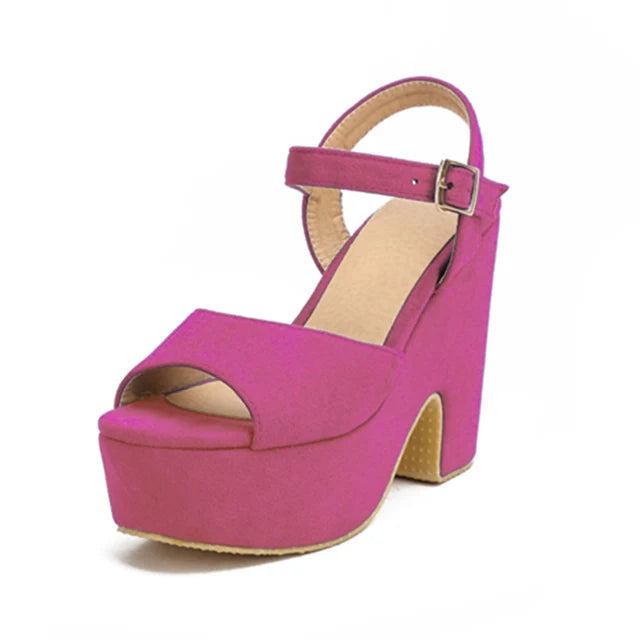 GR | Trendy sandals with block heels
