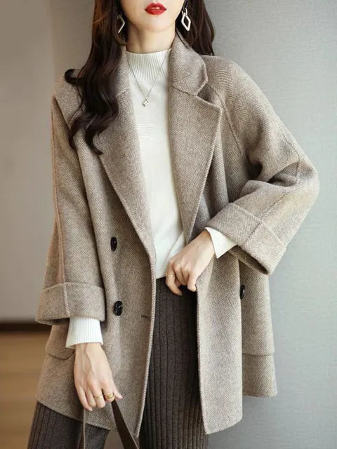 Women's winter coat made of wool