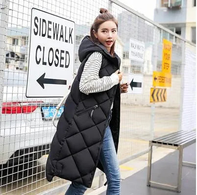 The new casual sleeveless vest, long down jacket with hood