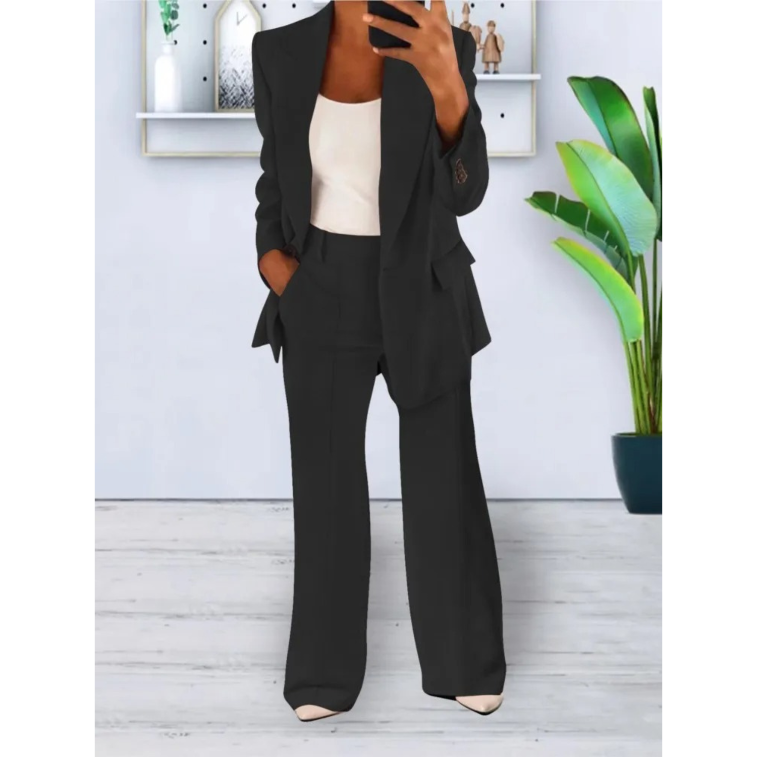 GR | Women's suit with blazer and trousers