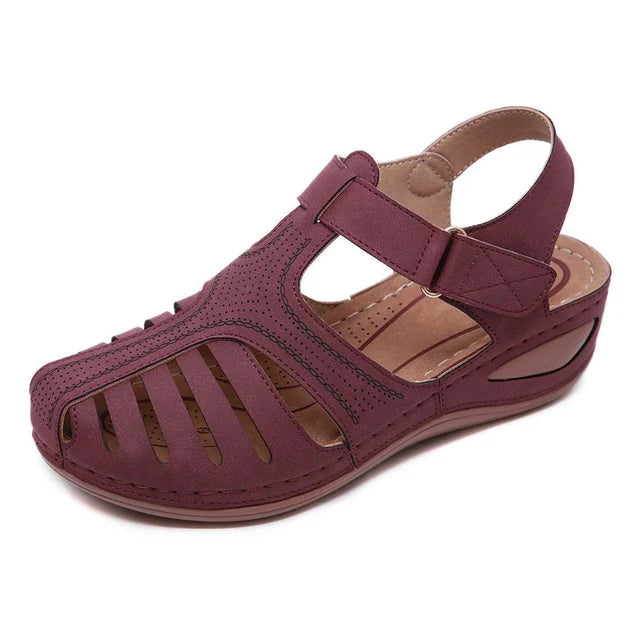 GR | Orthopedic sandals with Velcro closure