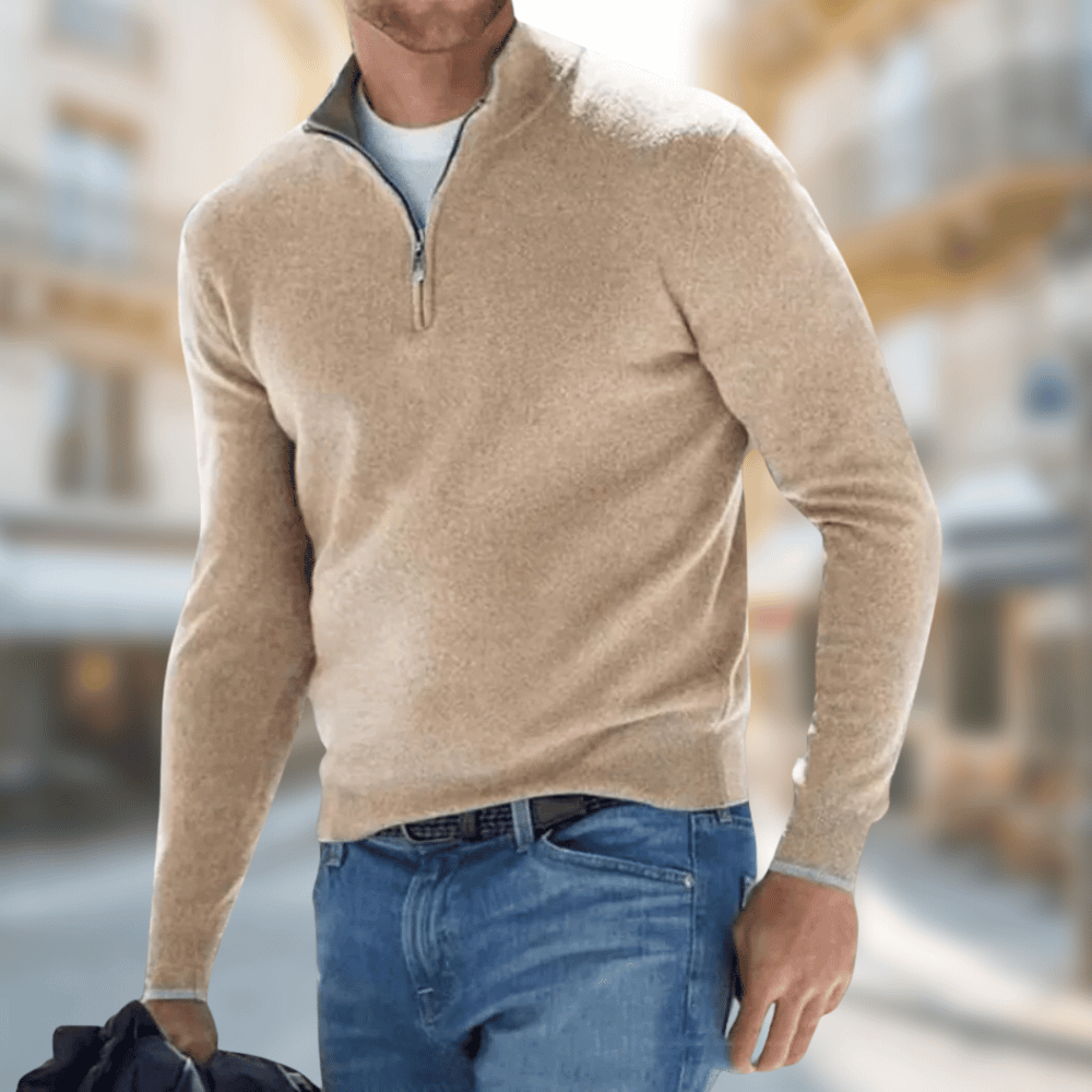 The comfortable and elegant sweater for the transitional season