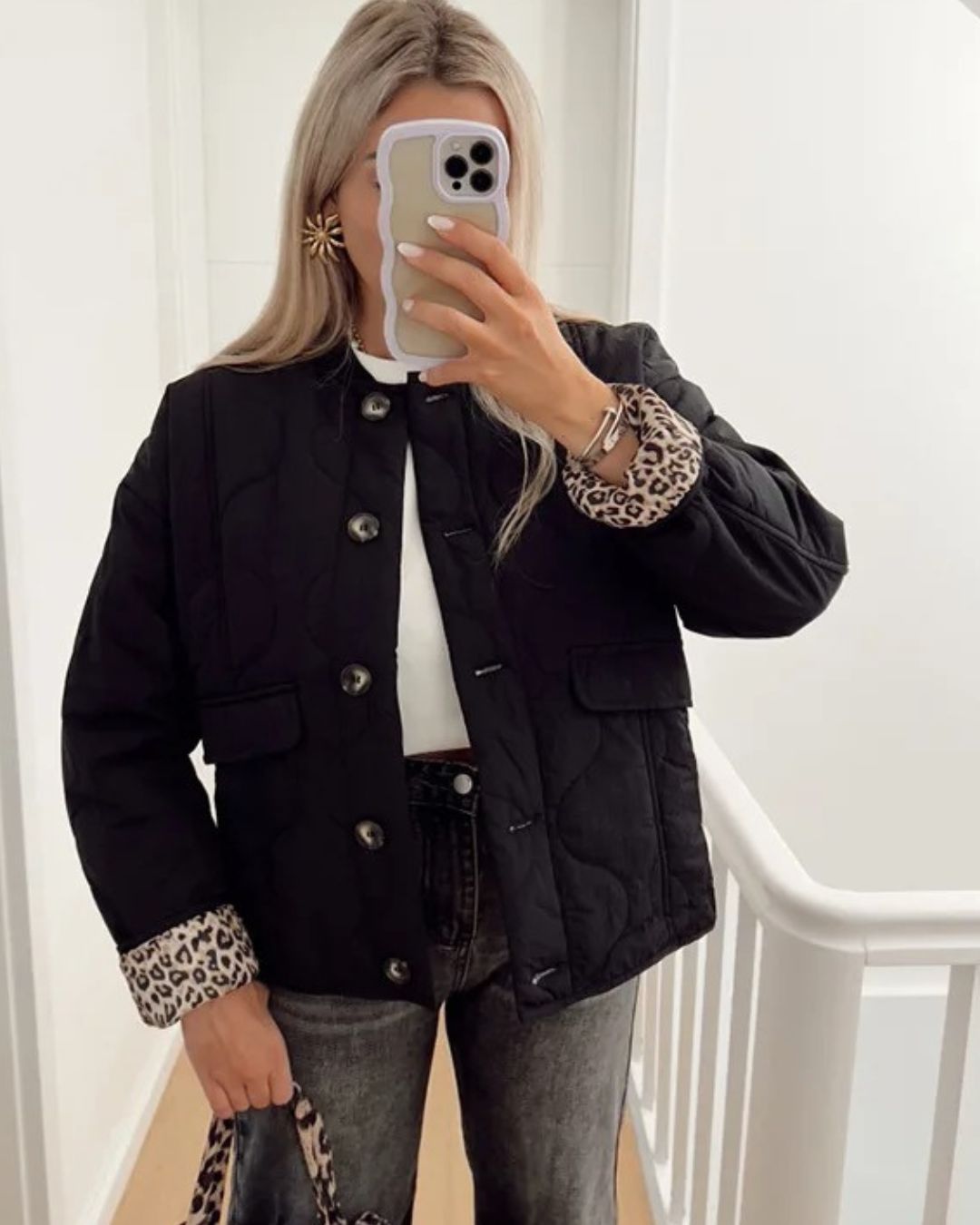 GR | Trendy jacket with leopard print lining