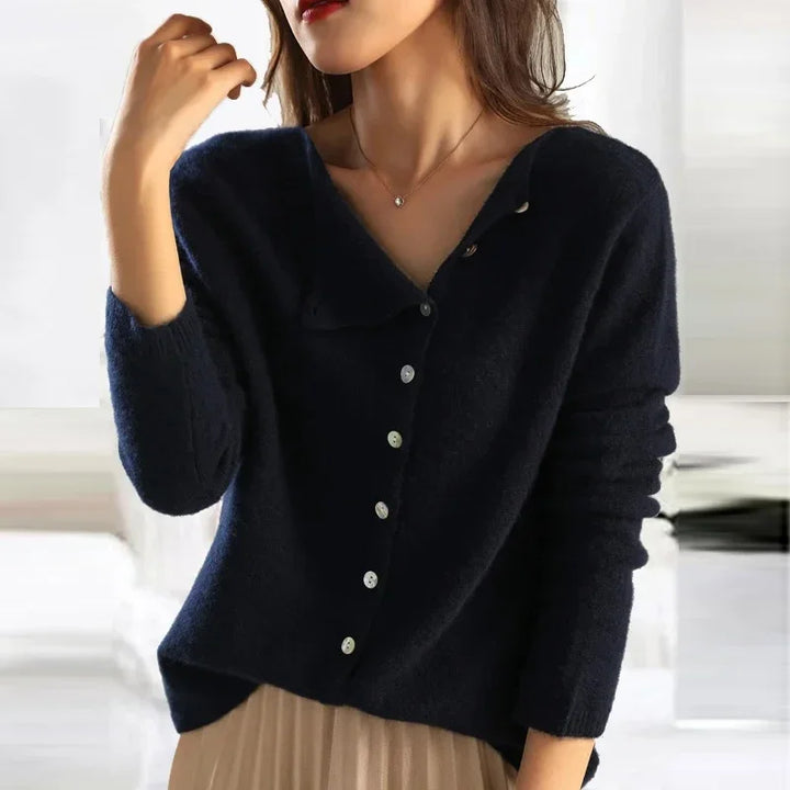 GR | Weiche Strickjacke Mit Elegantem Knopfverschluss