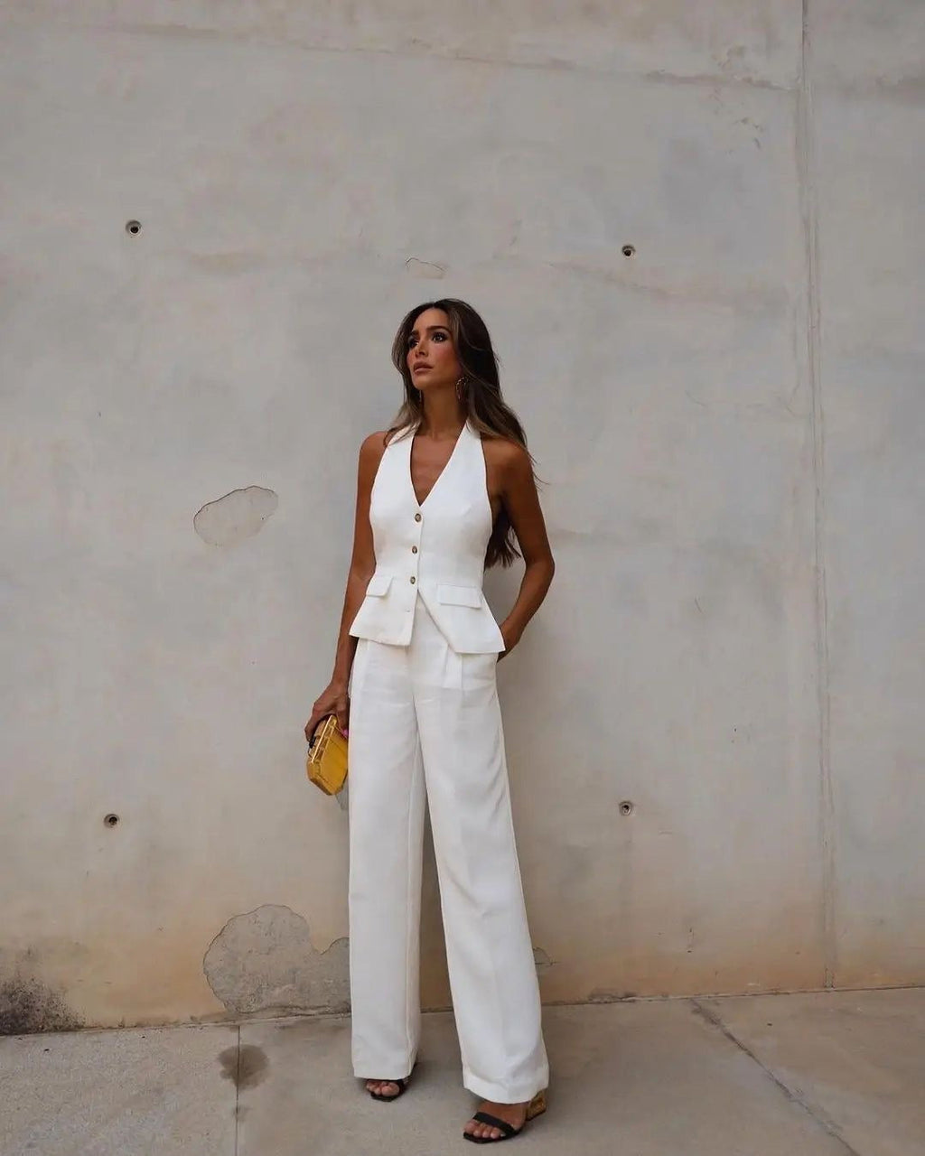 GR | Elegant women's suit