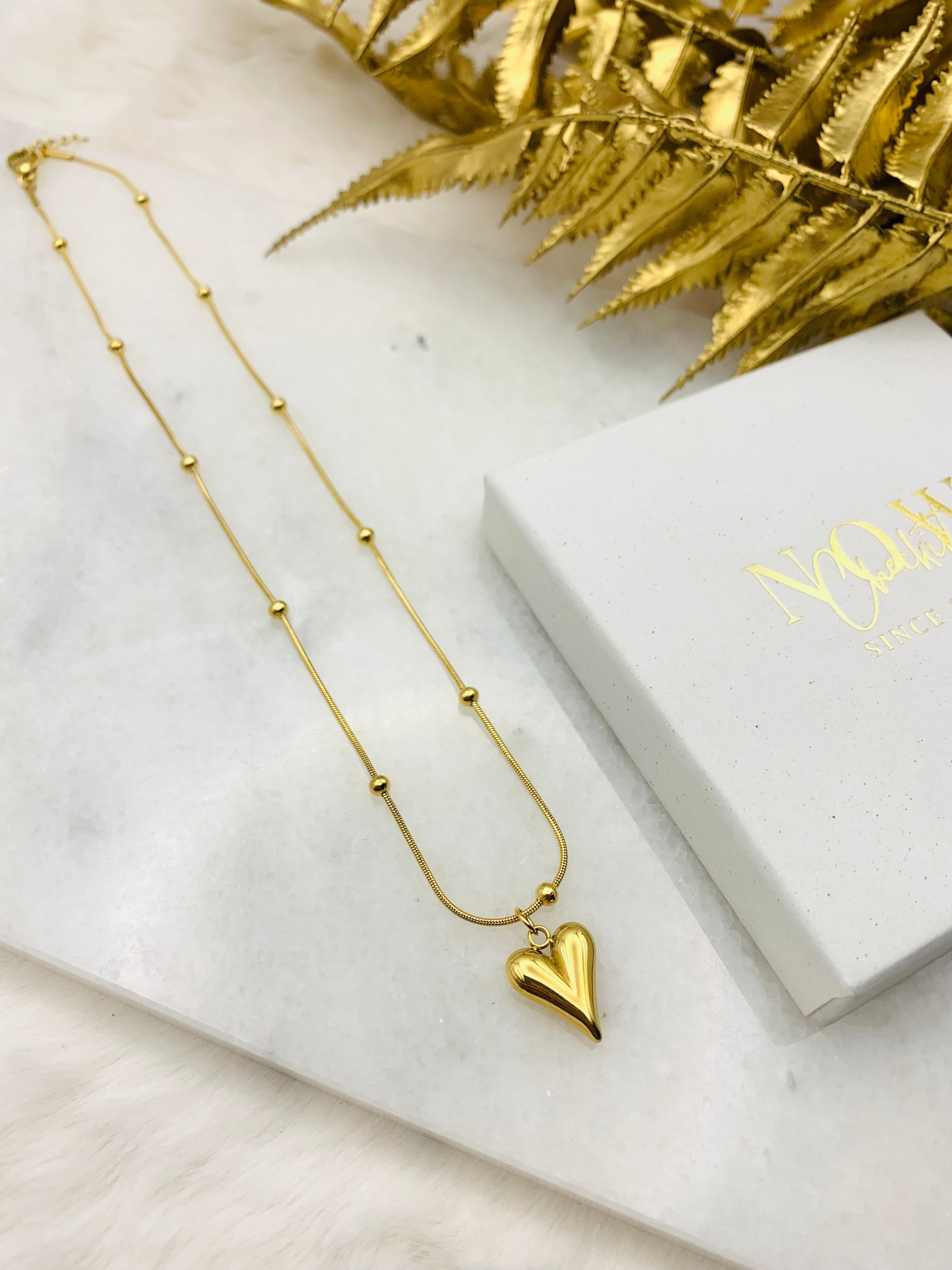 GR | Elegant heart pendant necklaces