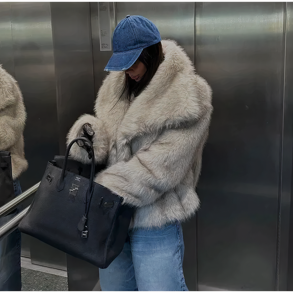 GR - Stylish & fluffy winter coat