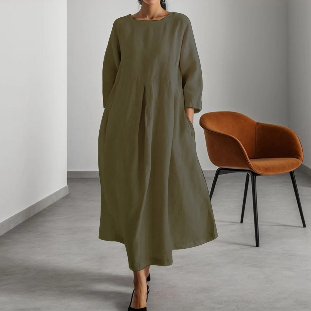 GR | Simple linen dress with a round neckline