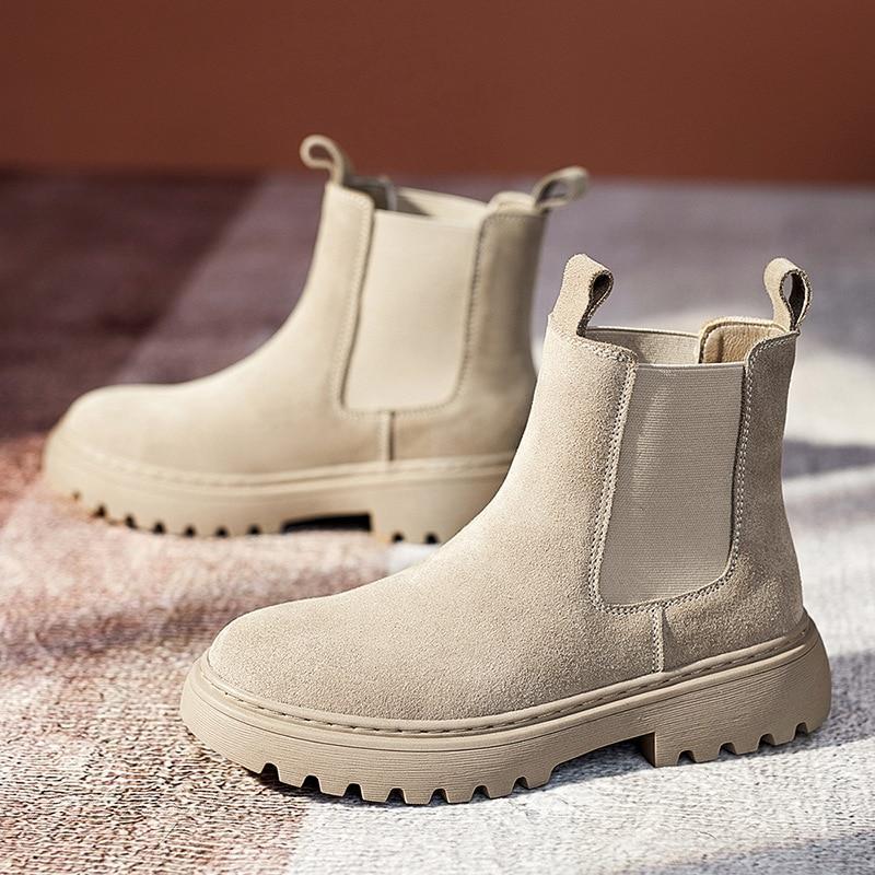 GR | Fashionable ankle boots