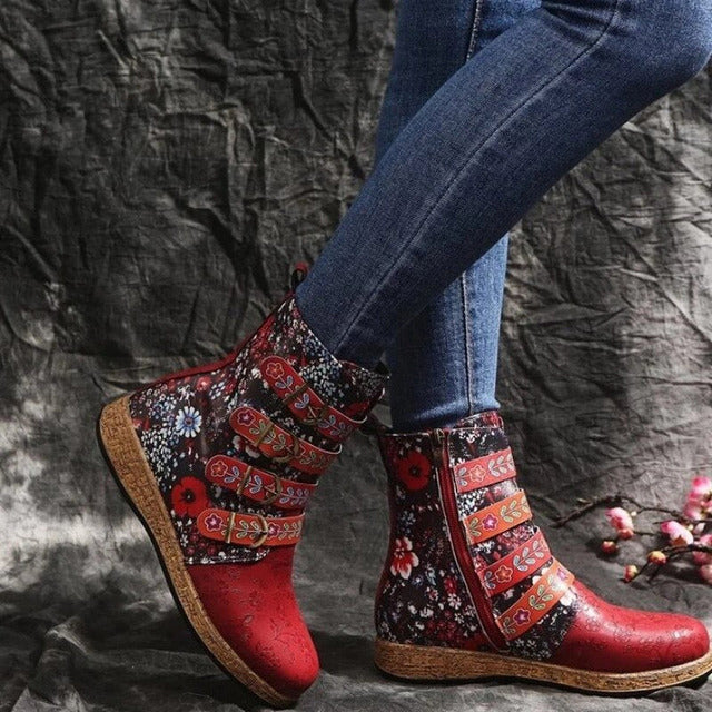 GR | Vintage Boots in Ethnic Style