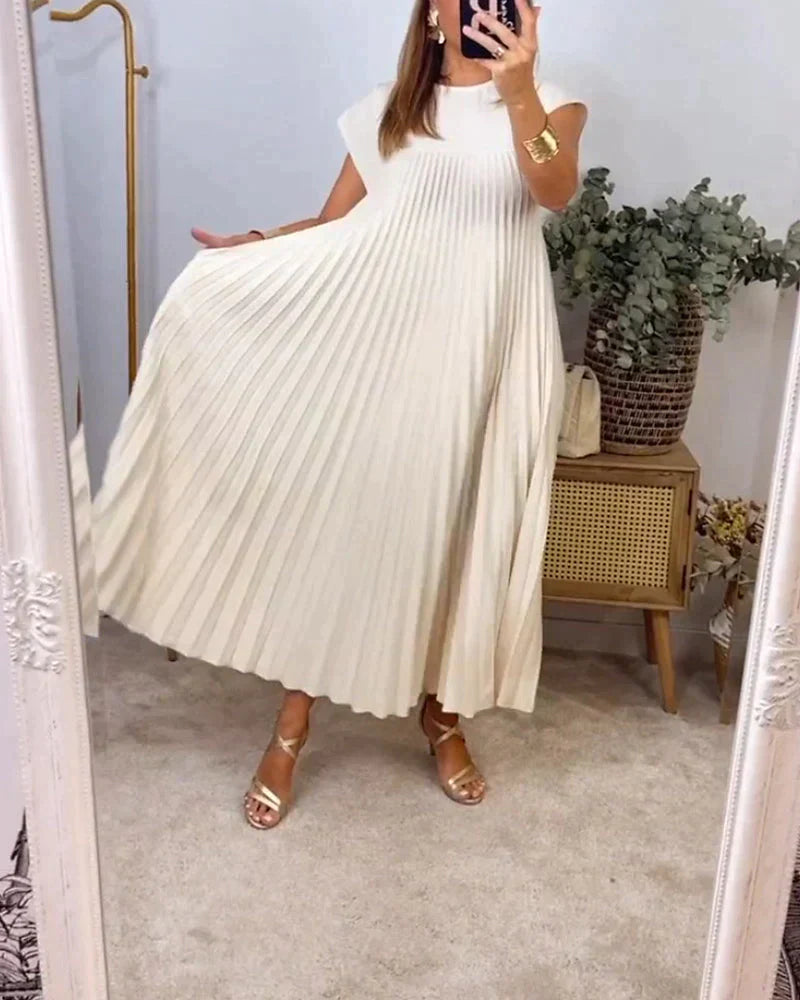 Fern™ - Sleeveless Pleated Dress