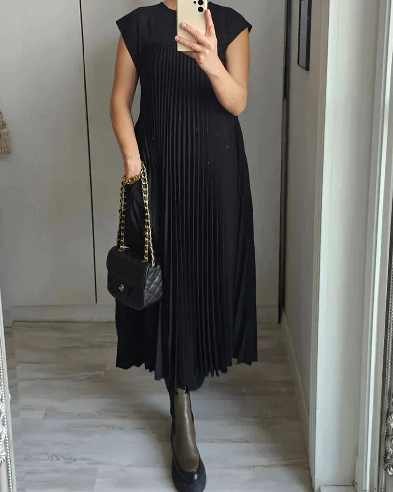 Fern™ - Sleeveless Pleated Dress