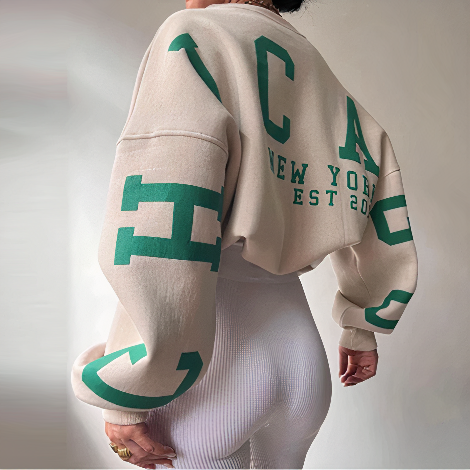 GR - Long-sleeved sweatshirt with printed letters and round neck for women