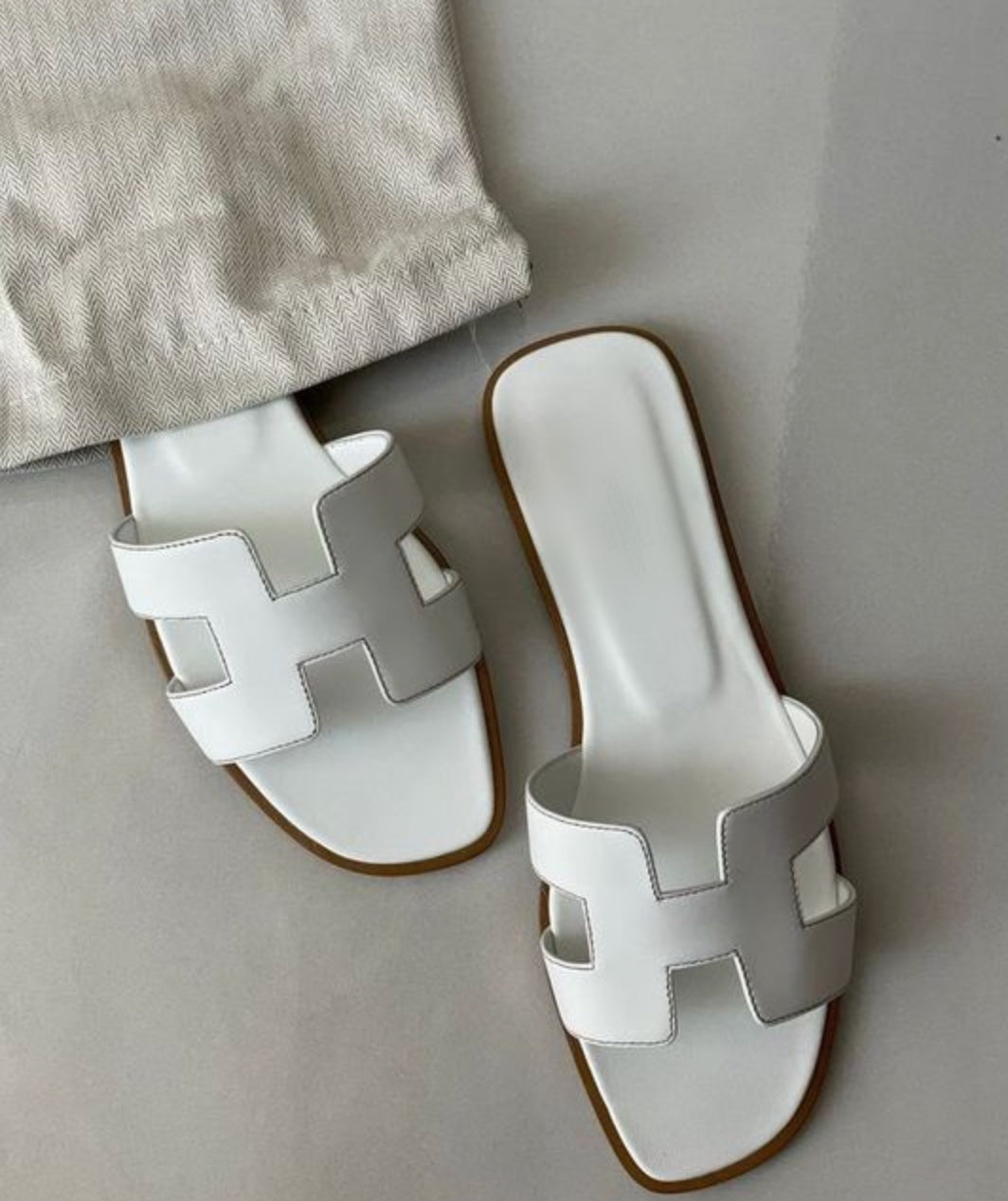 GR | Elegant and comfortable slipper sandals for summer