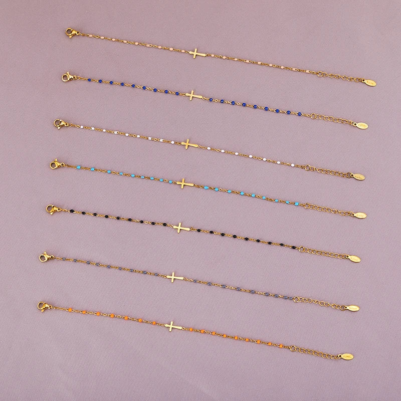 GR | Gold-tone cross bracelet
