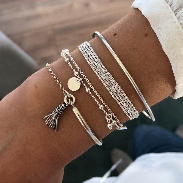 GR | Elegant layered silver bracelet set for women