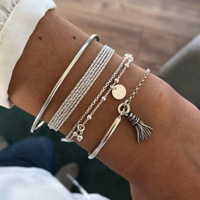 GR | Elegant layered silver bracelet set for women
