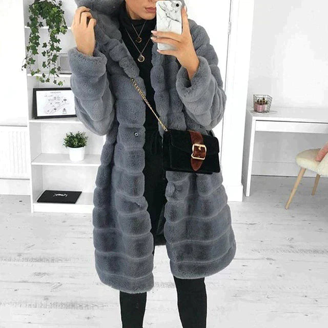 GR | Women's imitation fur coat - luxurious winter clothing