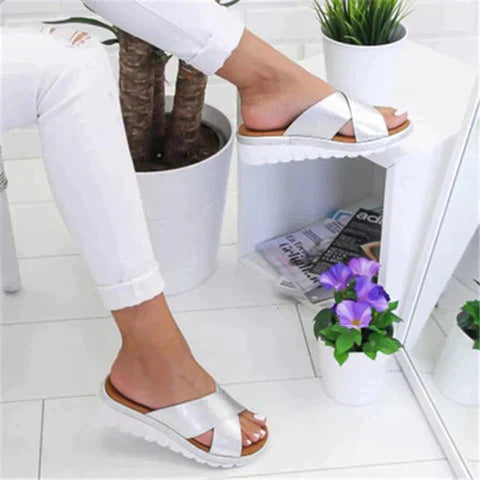 GR | Trendsetting ortho sandals for ultimate comfort and style