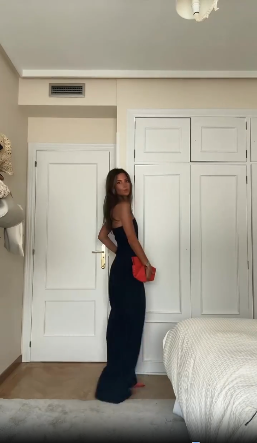 GR | Women's jumpsuit made of high-quality material
