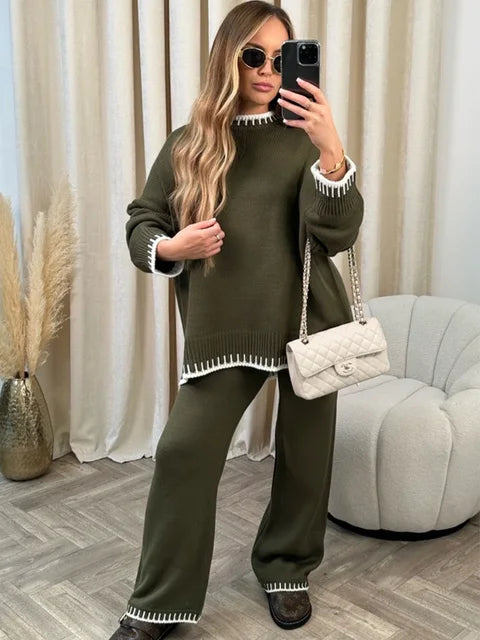 Mia™ - Two-piece knitting set 