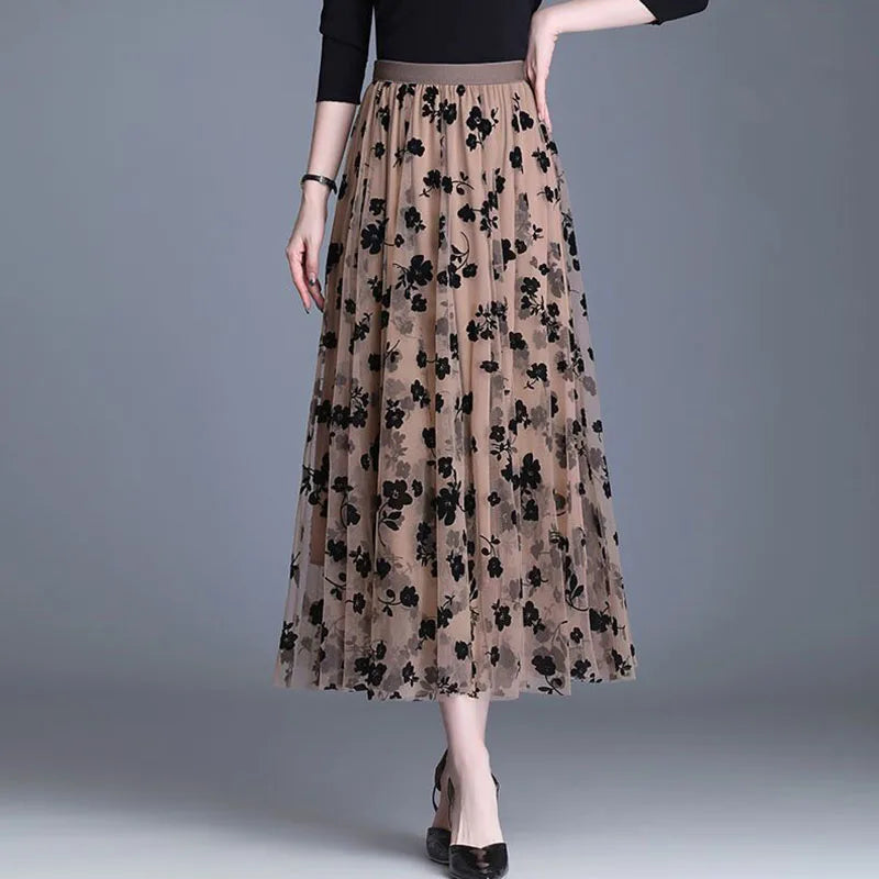 Stylish mesh midi skirt