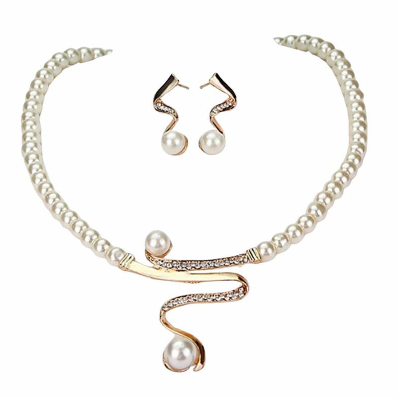GR | Natural Pearl Necklace + Earring Set Gold