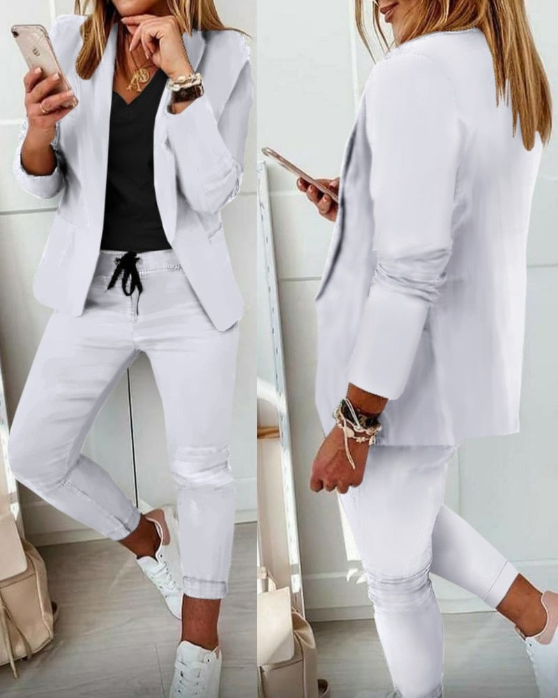 GR - Blazer and trousers as a set