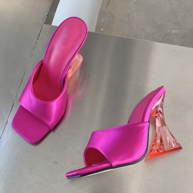 GR | Whenever you act like Pump Sandals