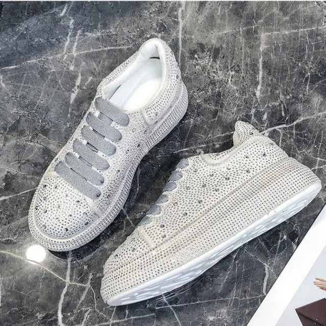 GR | Luxury sports shoes with crystals
