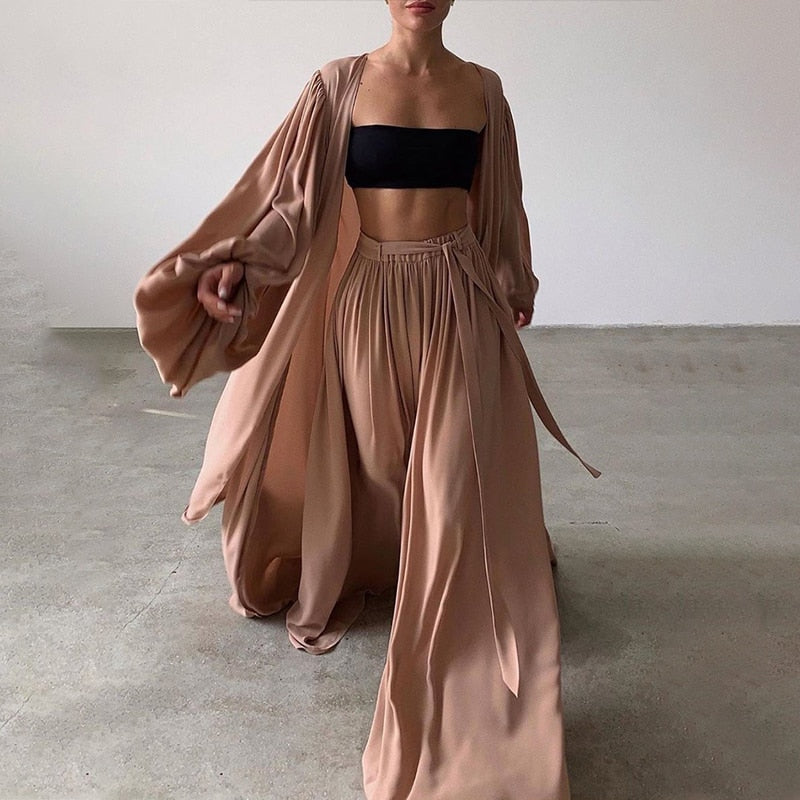 GR | Ethereal two-part flowing ensemble