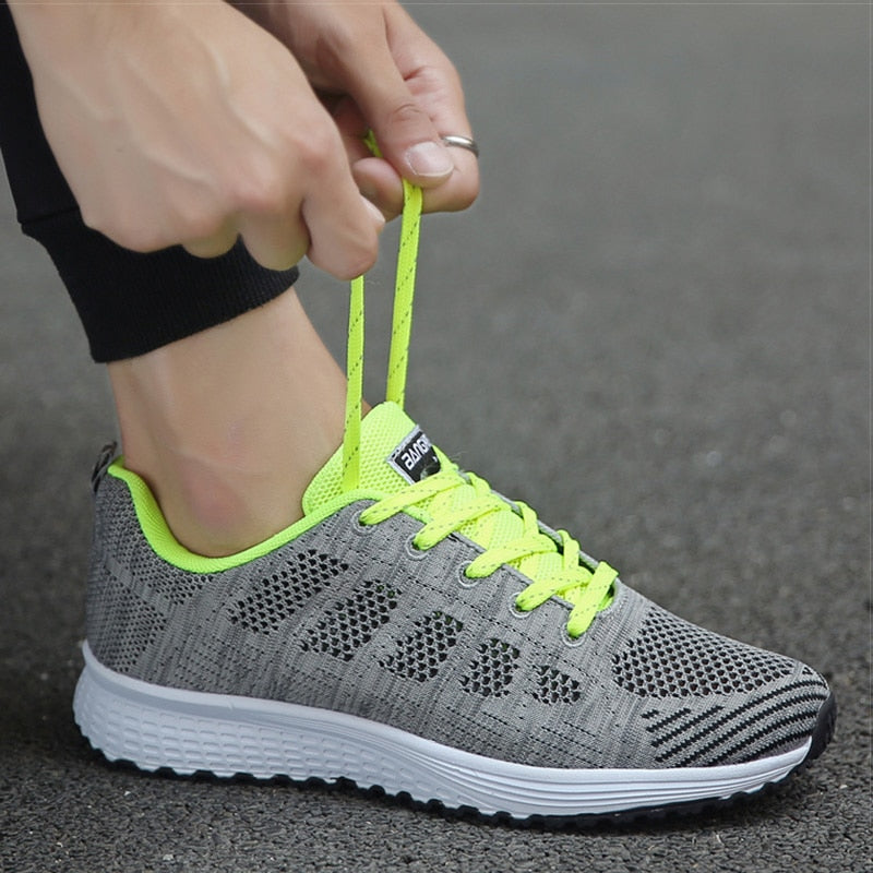 GR - Running shoes, sports shoes, sneakers | Sneakers are lightweight women's shoes