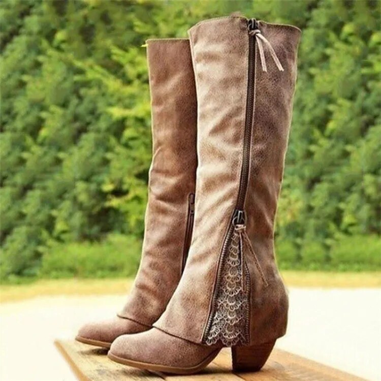 GR - Vintage high heel boots with chunky heels