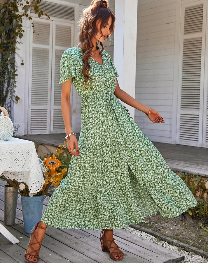 Floral dress with ruffled sleeves
