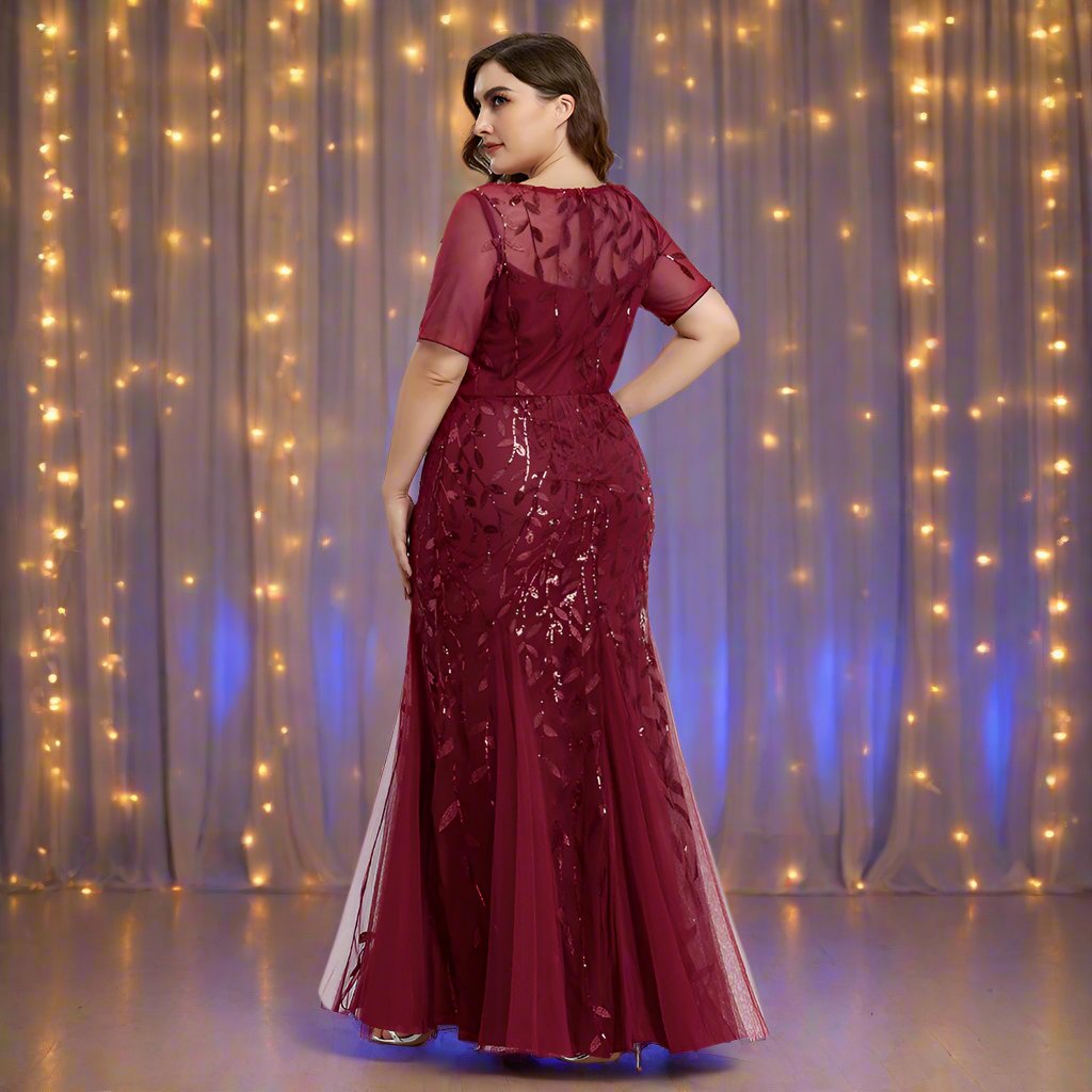 GR | Women's Plus Size Evening Dress with Sequins and Mesh Embroidery in Mermaid Style