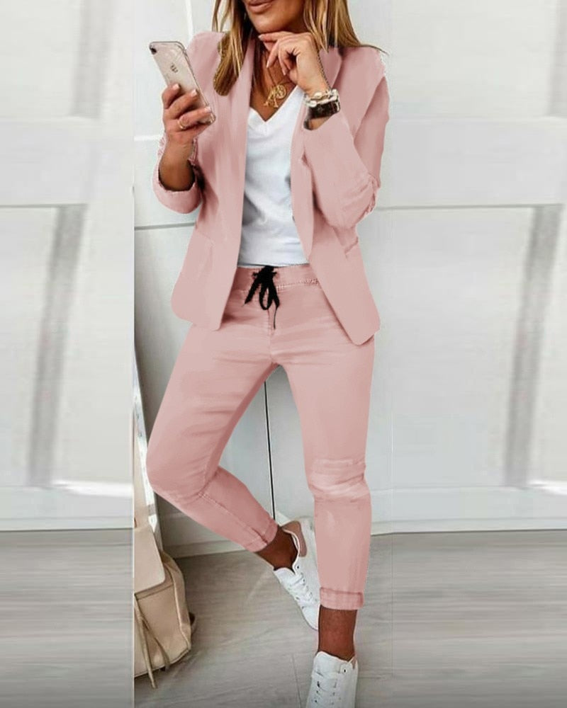 GR - Blazer and trousers as a set