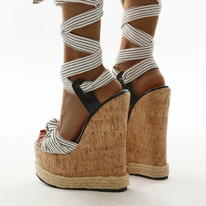 GR | Tangled Lies Pump Sandals